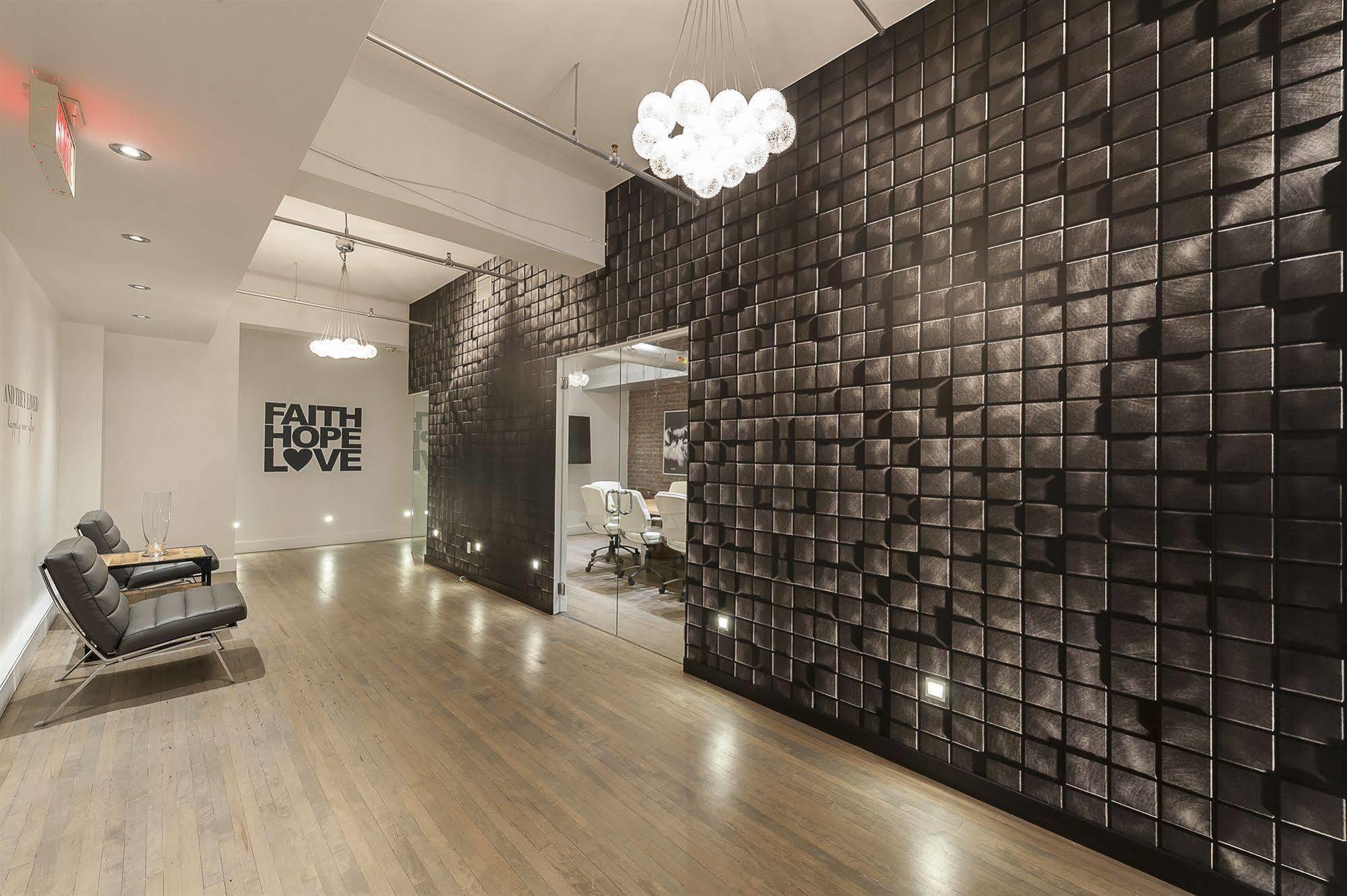 The Executive Loft At The Holland Hotel