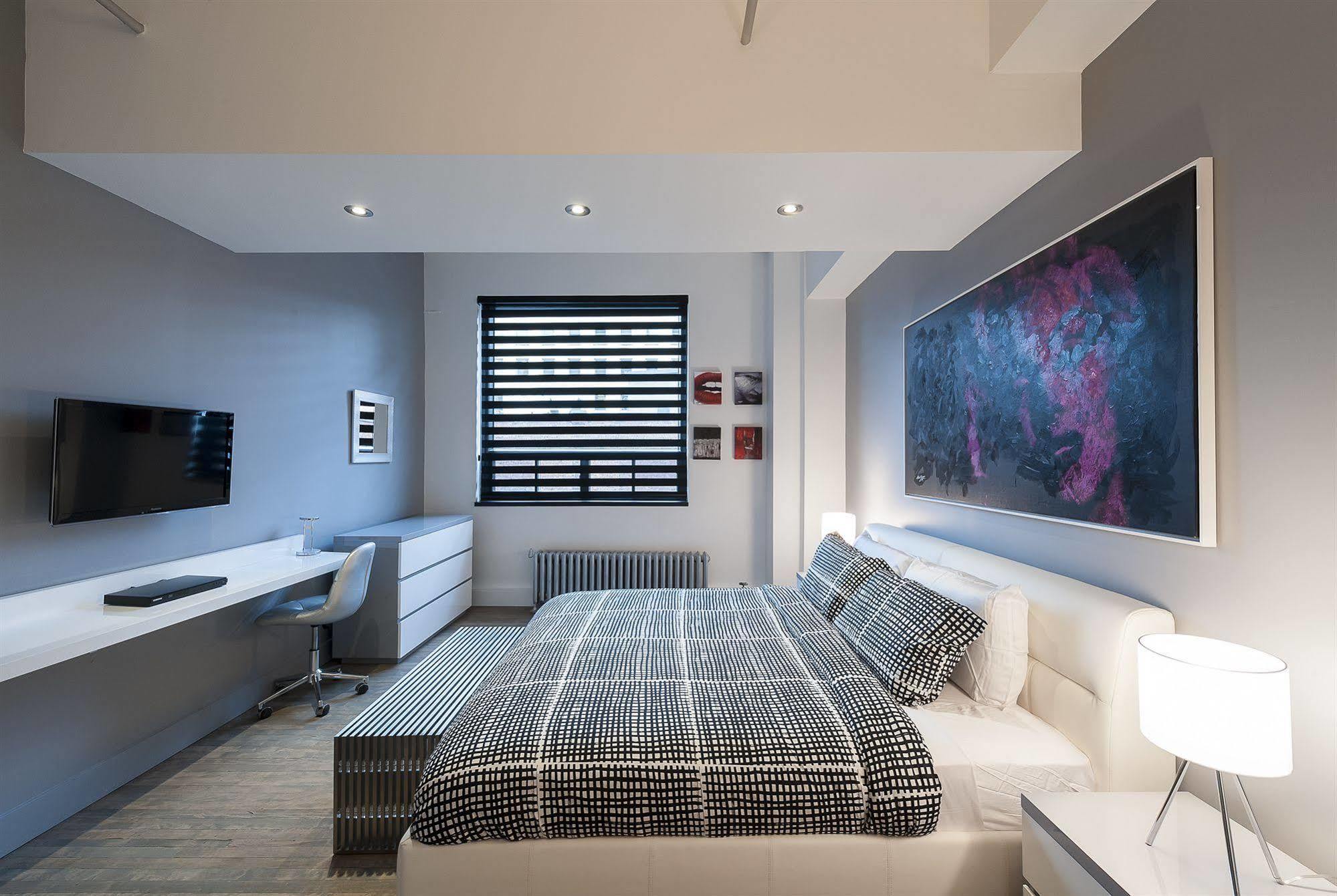 The Executive Loft At The Holland Hotel * Montreal