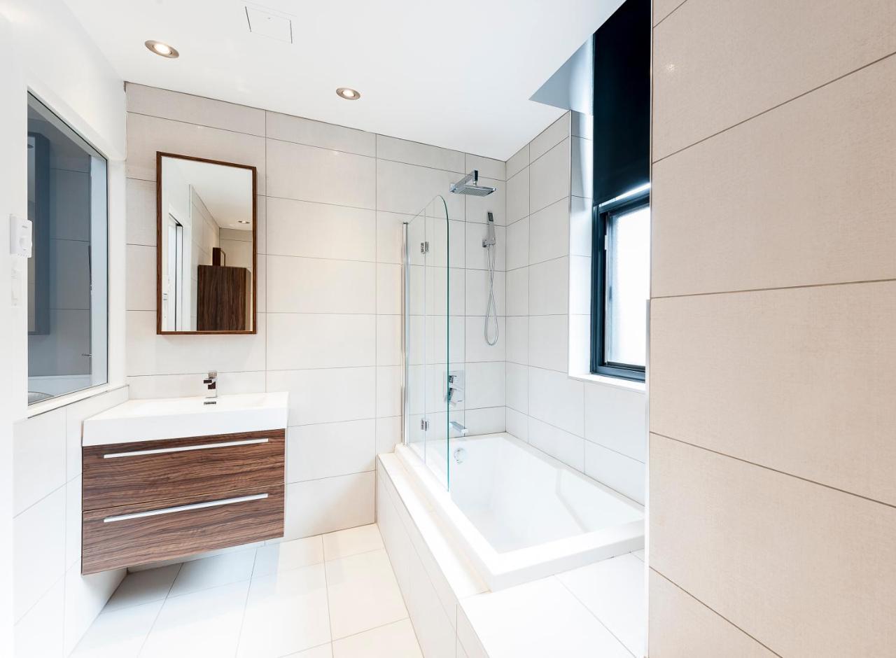 The Executive Loft At The Holland Hotel Apartment Montreal