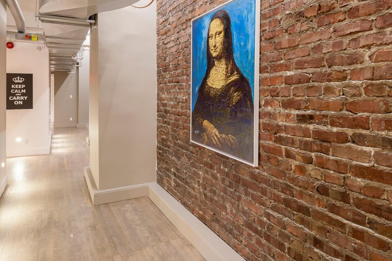 The Executive Loft At The Holland Hotel * Montreal